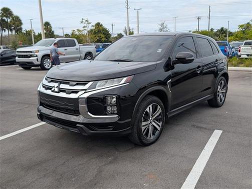 2022 Mitsubishi Outlander Sport SE
