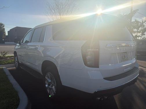 2021 Chevrolet Suburban Premier