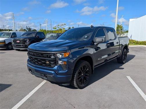 2023 Chevrolet Silverado 1500 Custom