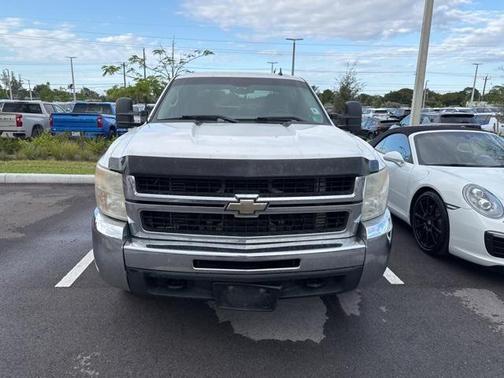 2009 Chevrolet Silverado 2500 LT Crew Cab