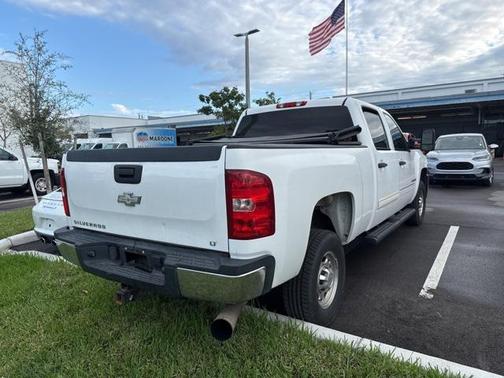 2009 Chevrolet Silverado 2500 LT Crew Cab