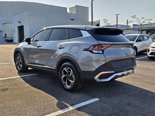 2023 Kia Sportage LX