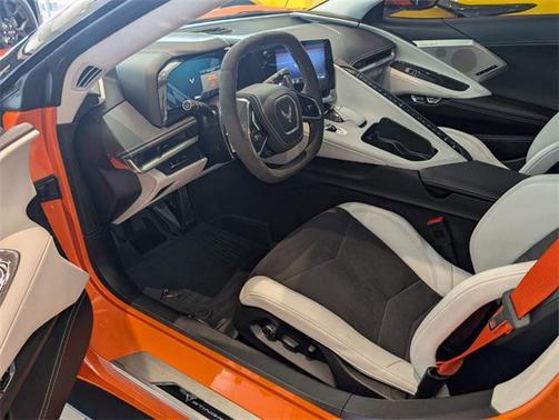 2023 Chevrolet Corvette Stingray w/3LT