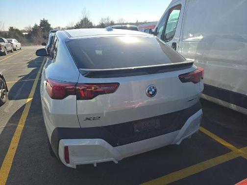 2025 BMW X2 xDrive28i