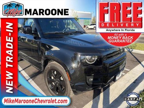 2022 Land Rover Defender X-Dynamic SE