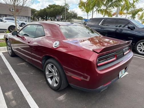 2018 Dodge Challenger SXT