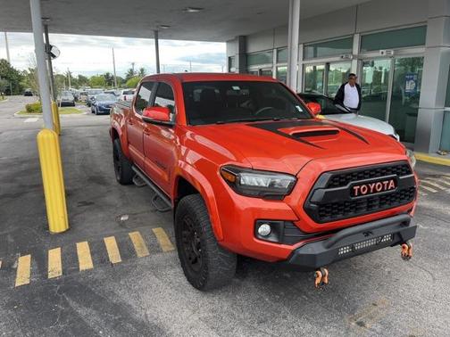 2017 Toyota Tacoma TRD Sport