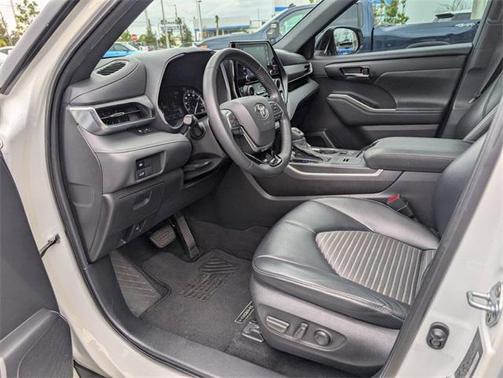 2021 Toyota Highlander XSE