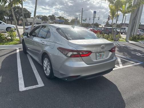 2021 Toyota Camry LE