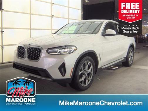 2025 BMW X4 xDrive30i