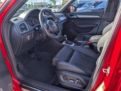 2018 Audi Q3 2.0T Premium