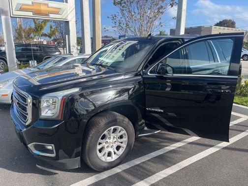 2019 GMC Yukon SLT
