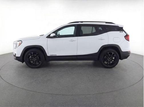 Summit White 2022 GMC Terrain SLE