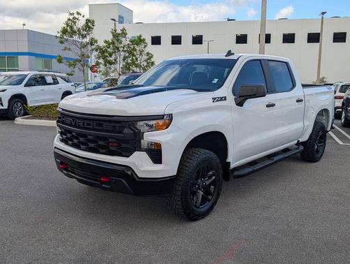 2024 Chevrolet Silverado 1500 Custom Trail Boss