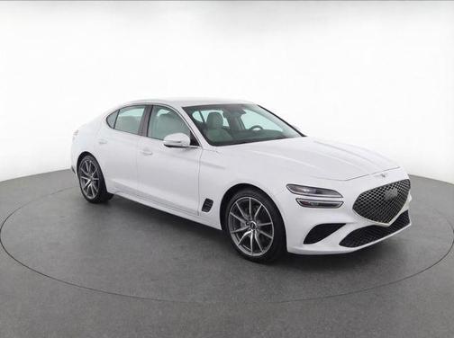 2025 Genesis G70 2.5T