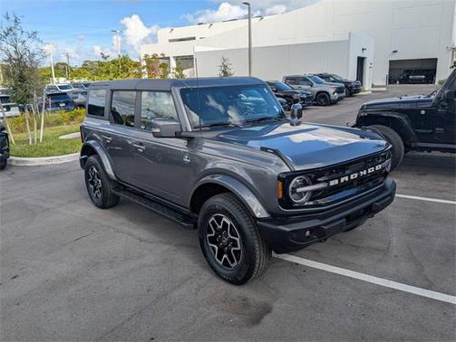 2024 Ford Bronco Outer Banks