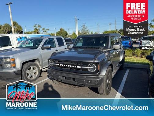 2024 Ford Bronco Outer Banks