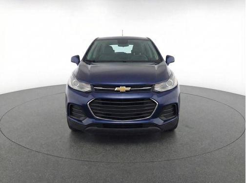 Midnight Blue Metallic 2021 Chevrolet Trax LS
