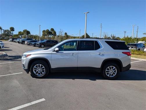 2020 Chevrolet Traverse LT
