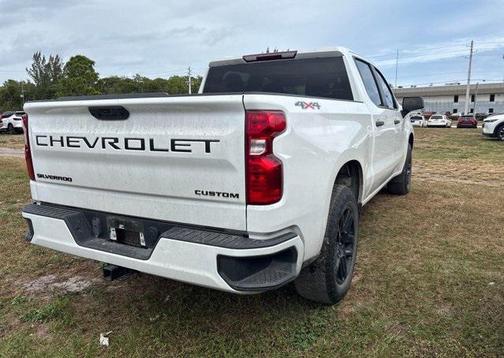 2023 Chevrolet Silverado 1500 Custom