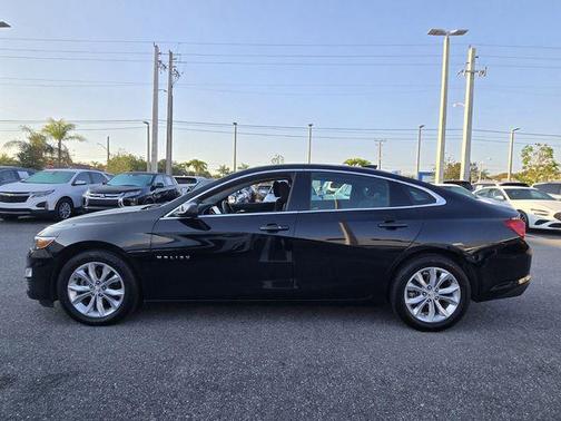 Mosaic Black Metallic 2023 Chevrolet Malibu LT