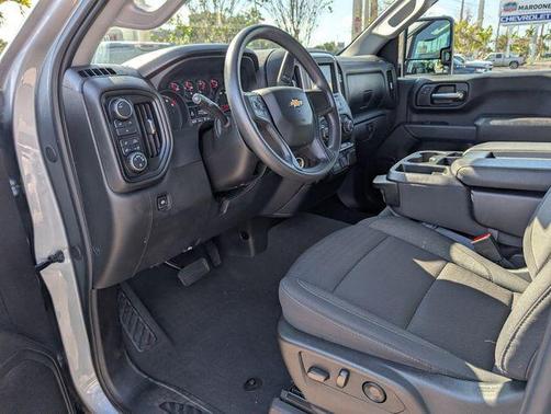 2024 Chevrolet Silverado 2500 Custom