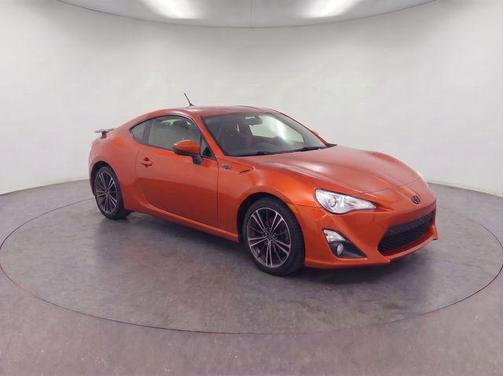 Hot Lava 2014 Scion FR-S Monogram