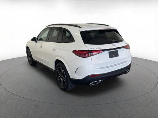 2025 Mercedes-Benz GLC 350e Base