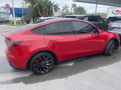 2022 Tesla Model Y Performance