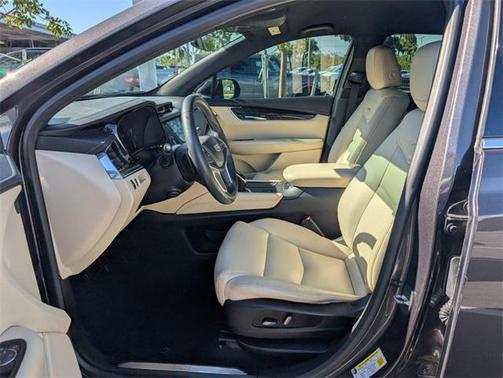 2017 Cadillac XT5 Base