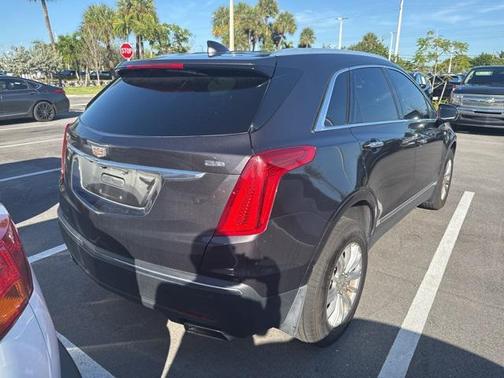 2017 Cadillac XT5 Base