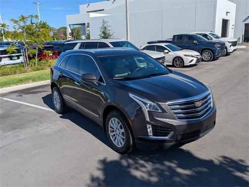 2017 Cadillac XT5 Base