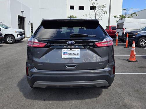 Gray Metallic 2024 Ford Edge SEL