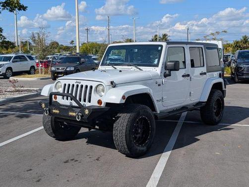 2013 Jeep Wrangler Unlimited Sahara