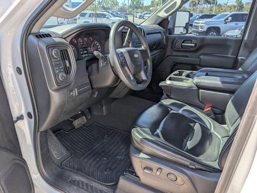 2024 Chevrolet Silverado 2500 Custom