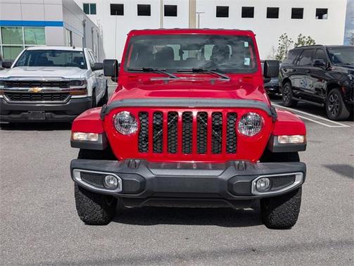 2022 Jeep Gladiator Sport