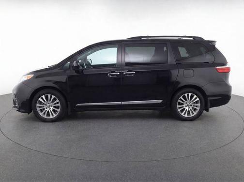 Midnight Black Metallic 2019 Toyota Sienna XLE Premium