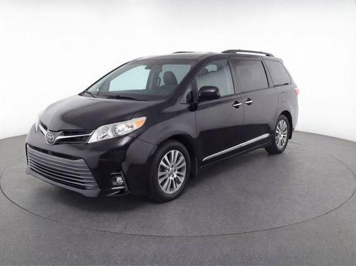 Midnight Black Metallic 2019 Toyota Sienna XLE Premium