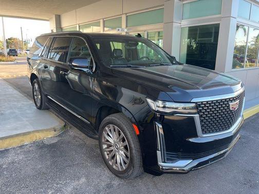 2023 Cadillac Escalade ESV Premium Luxury