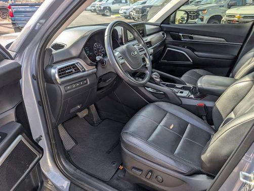 Everlasting Silver 2021 Kia Telluride EX