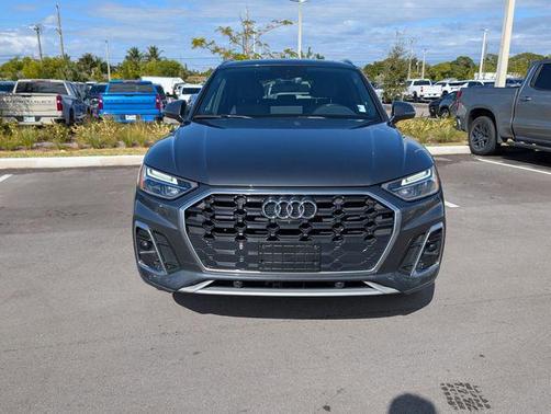 2023 Audi Q5 45 S line Premium