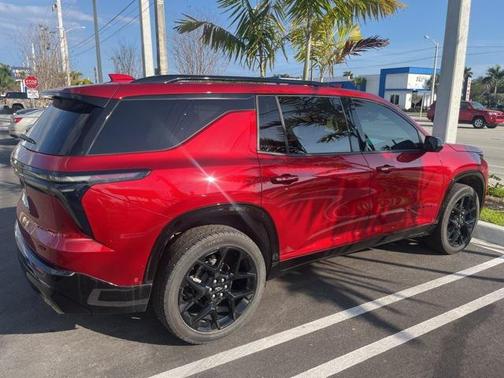 2024 Chevrolet Traverse RS