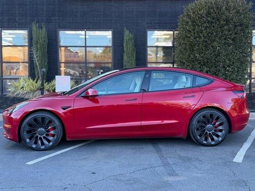 2023 Tesla Model 3 Performance