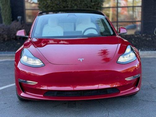 2023 Tesla Model 3 Performance