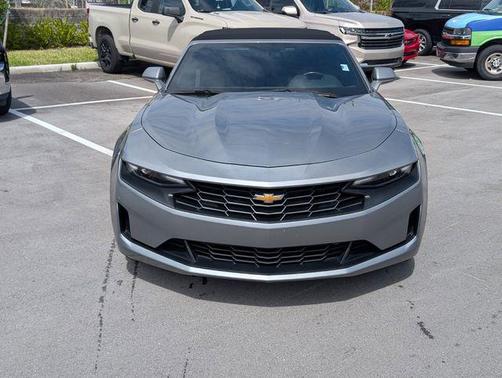 Sharkskin Metallic 2024 Chevrolet Camaro 1LT