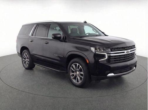 Black 2022 Chevrolet Suburban LT