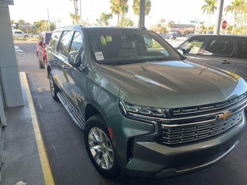 2023 Chevrolet Suburban Premier