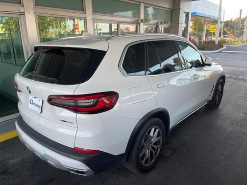 2022 BMW X5 sDrive40i