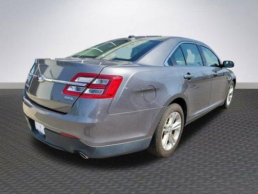 2014 Ford Taurus SEL