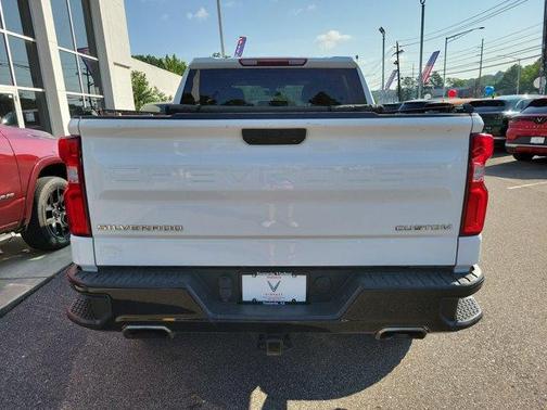 2020 Chevrolet Silverado 1500 Custom Trail Boss